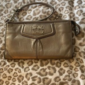 COACH SILVER METALLIC WALLET